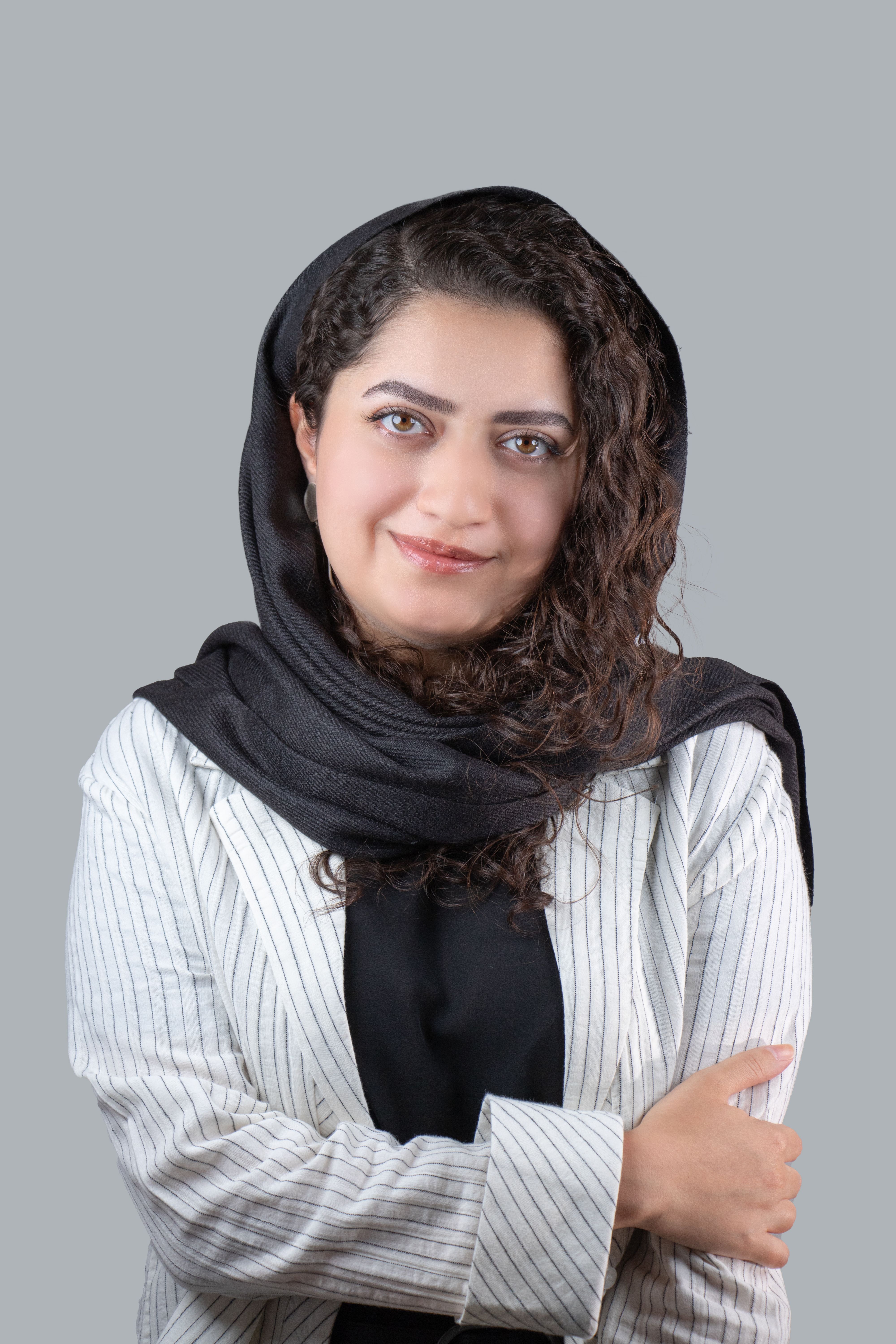 پردیس دالوند